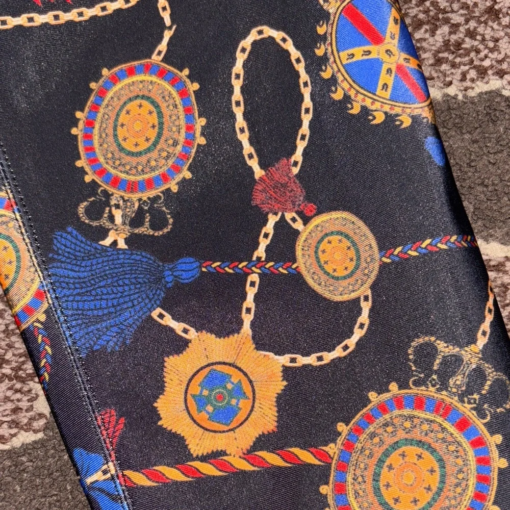 Gorgeous Over The Knee Print Boots - Picture 9 of 10